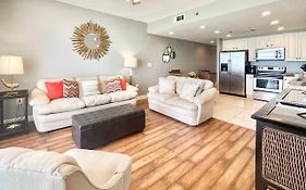 Splash Resort 502W